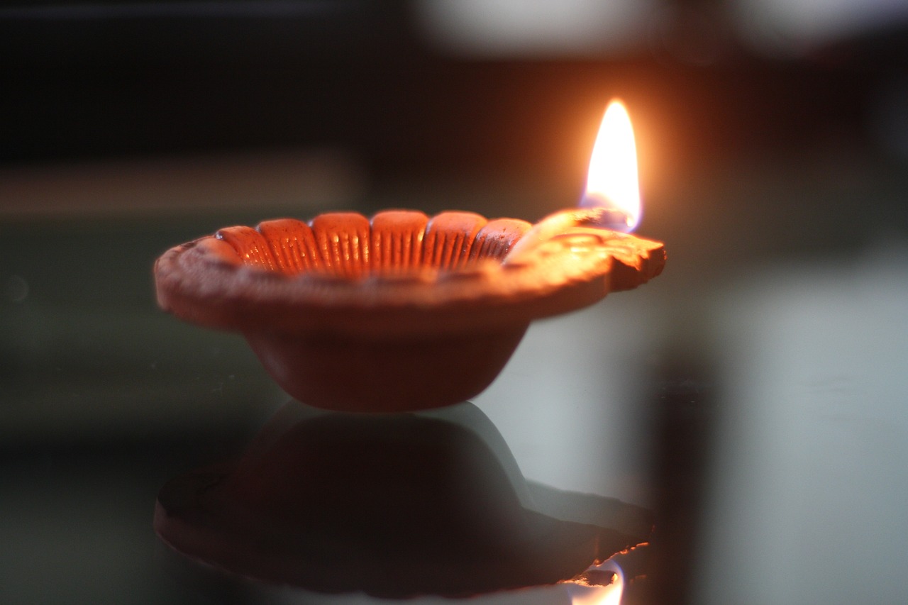 DIWALI ANI AYURVEDA